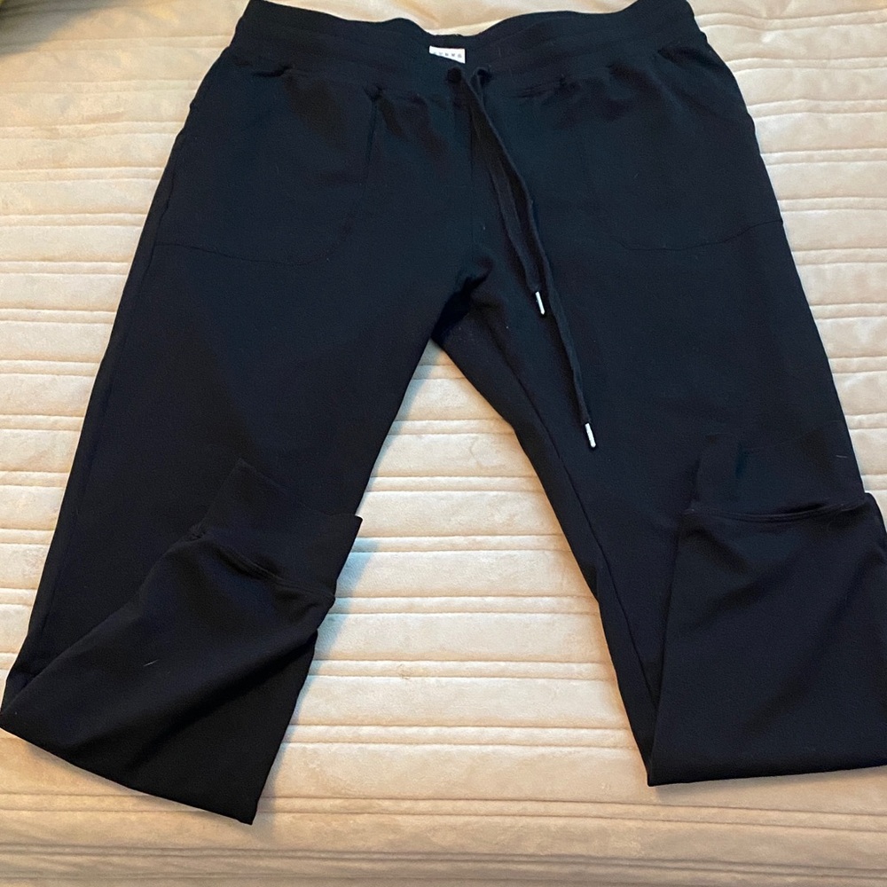 Zyia Active joggerBlack Drawstring Jogger Pants